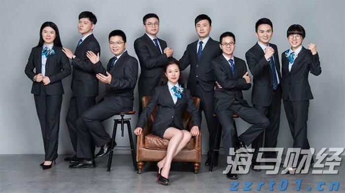 金价或将上涨?老铺黄金(06181)年内再度提价