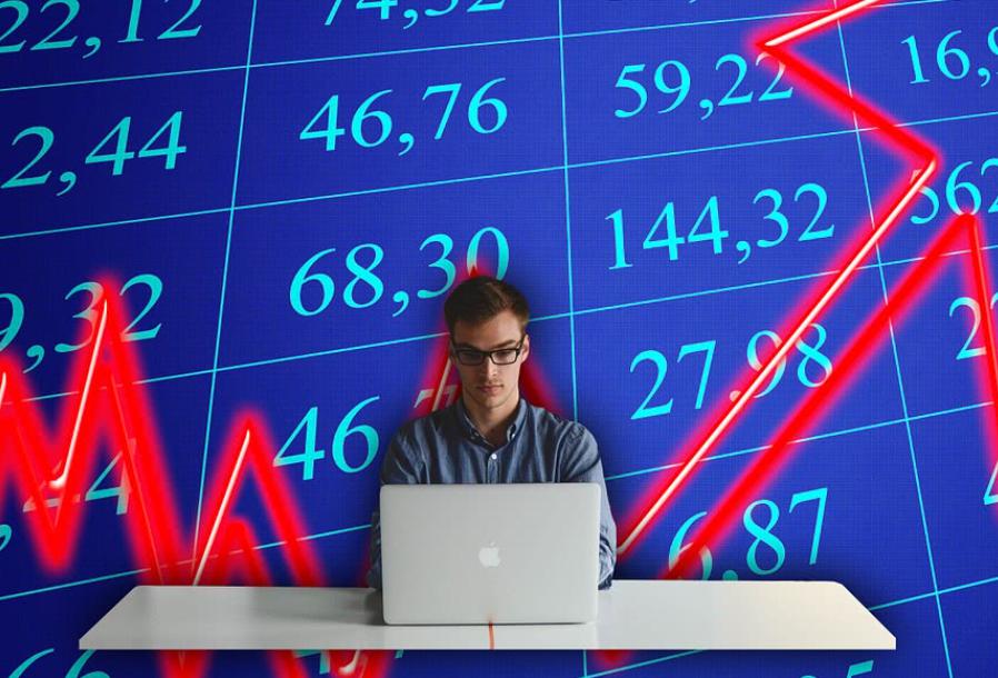 特朗普称美联储主席候选人名单缩小至三人